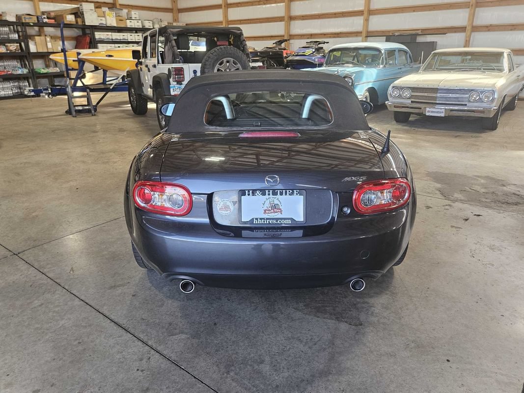Used 2015 MAZDA MX-5 Miata Sport RWD image 7