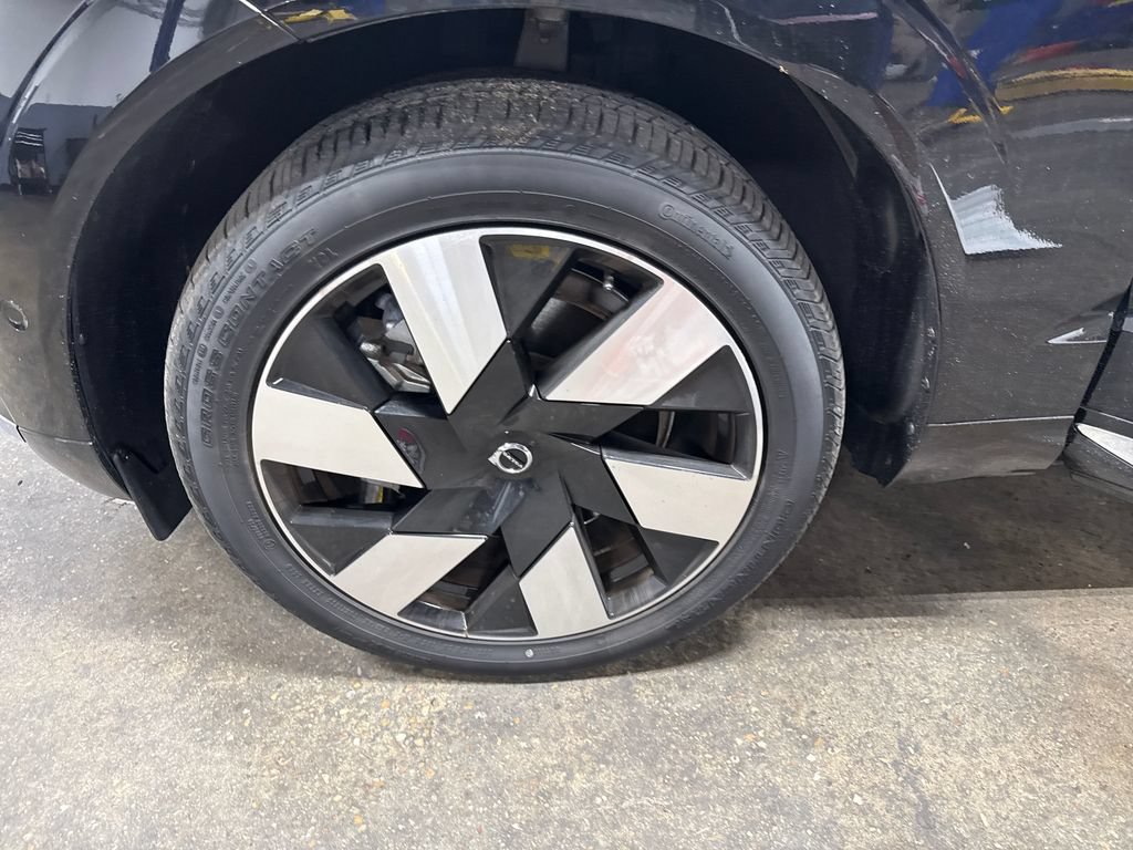 Used 2023 Volvo XC60 T8 Plus w/ Climate Package AWD/4WD image 20