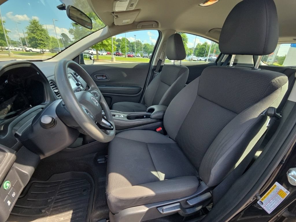 Used 2022 Honda HR-V LX image 15
