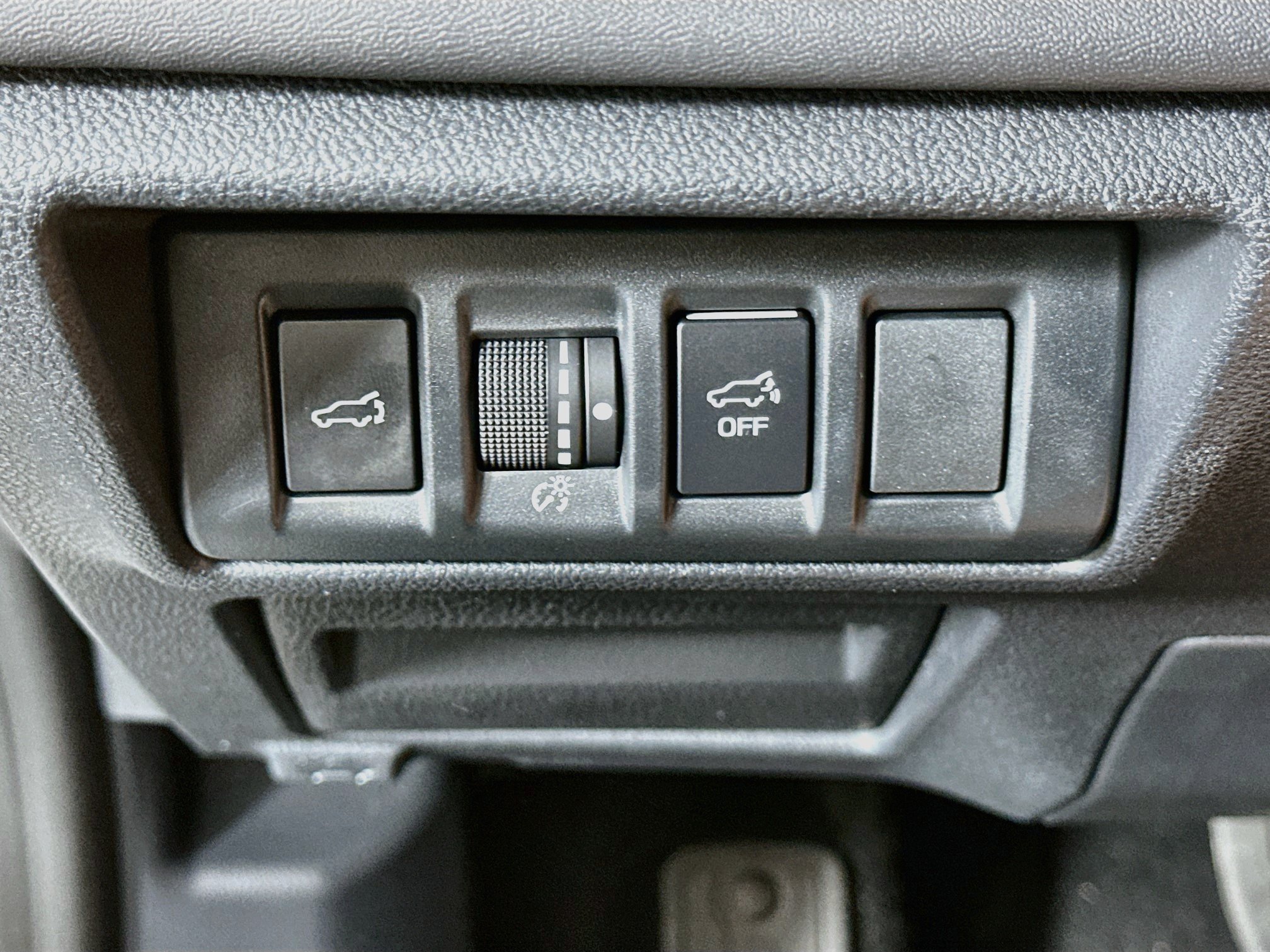 Used 2020 Subaru Outback Touring XT AWD/4WD image 17