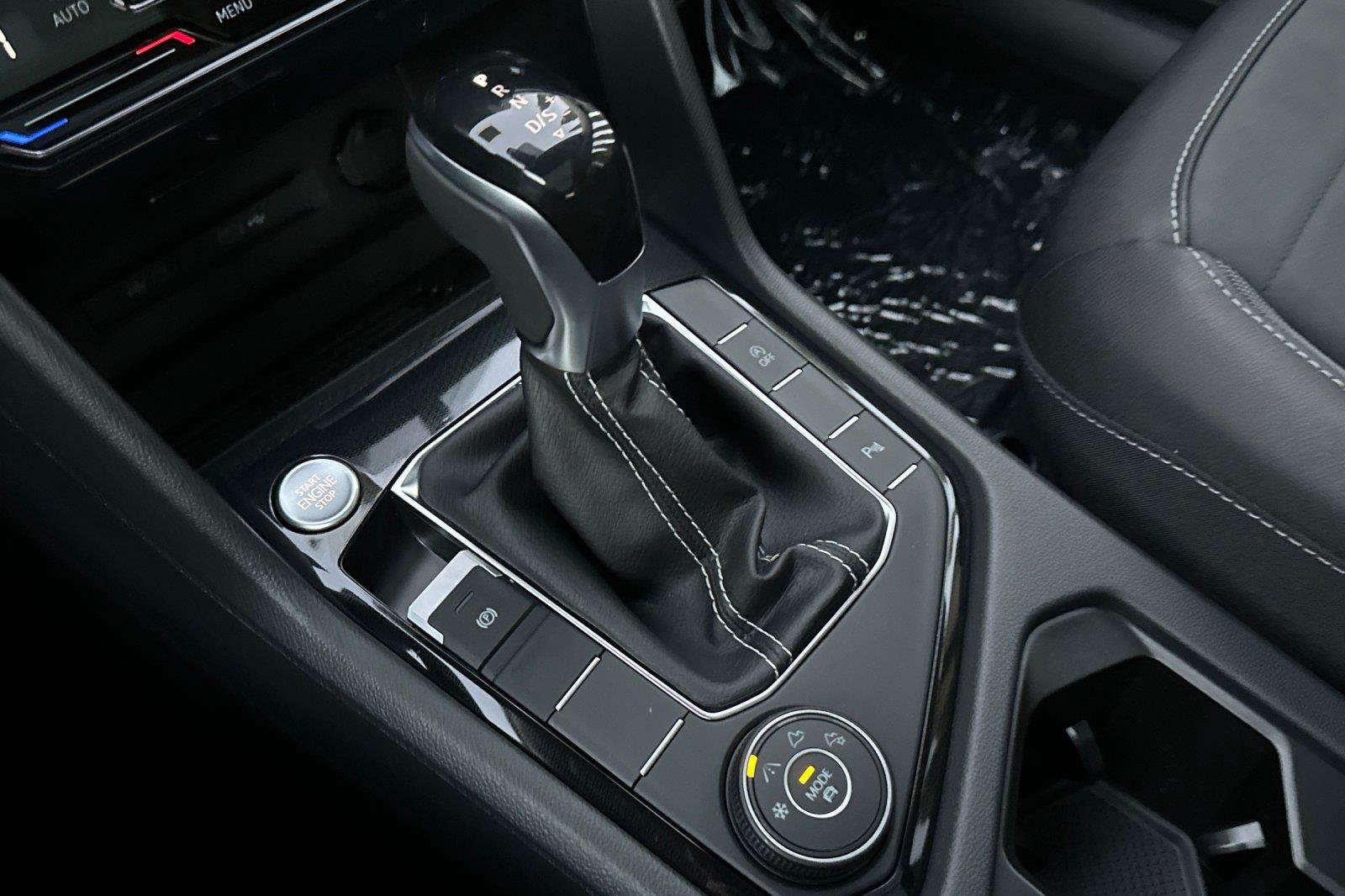 New 2026 Volkswagen Taos SE AWD/4WD image 20