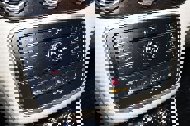 Used 2016 Mercedes-Benz GLA 250 image 8