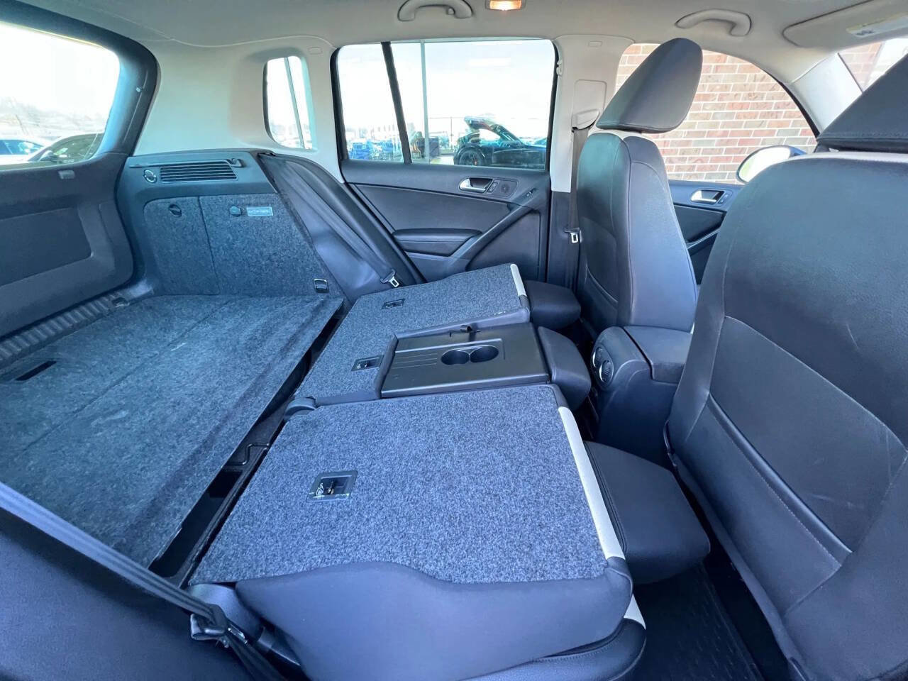 Used 2017 Volkswagen Tiguan Wolfsburg Edition image 19