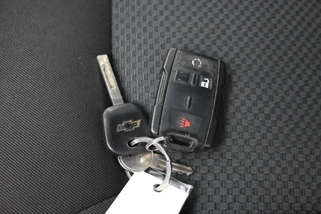 Used 2017 Chevrolet Colorado LT w/ LT Convenience Package RWD image 25