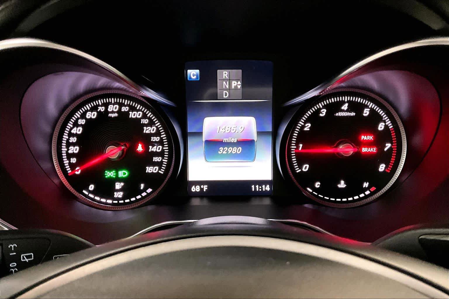 Used 2018 Mercedes-Benz GLC 300 4MATIC image 26