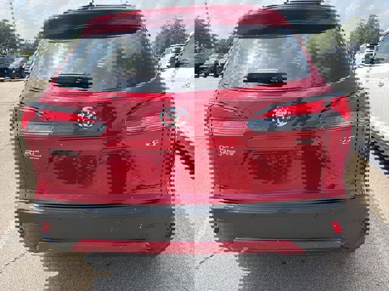 Used 2025 Toyota Corolla Cross XLE w/ Convenience Package FWD image 6