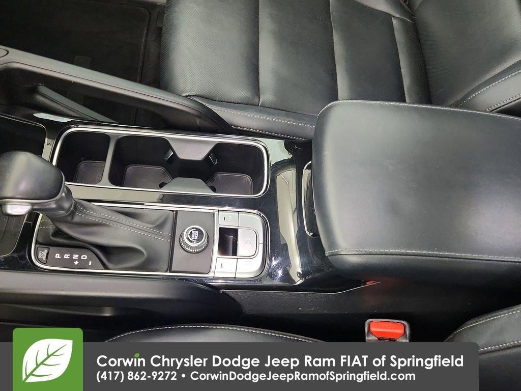 Used 2025 Kia Telluride S FWD image 30