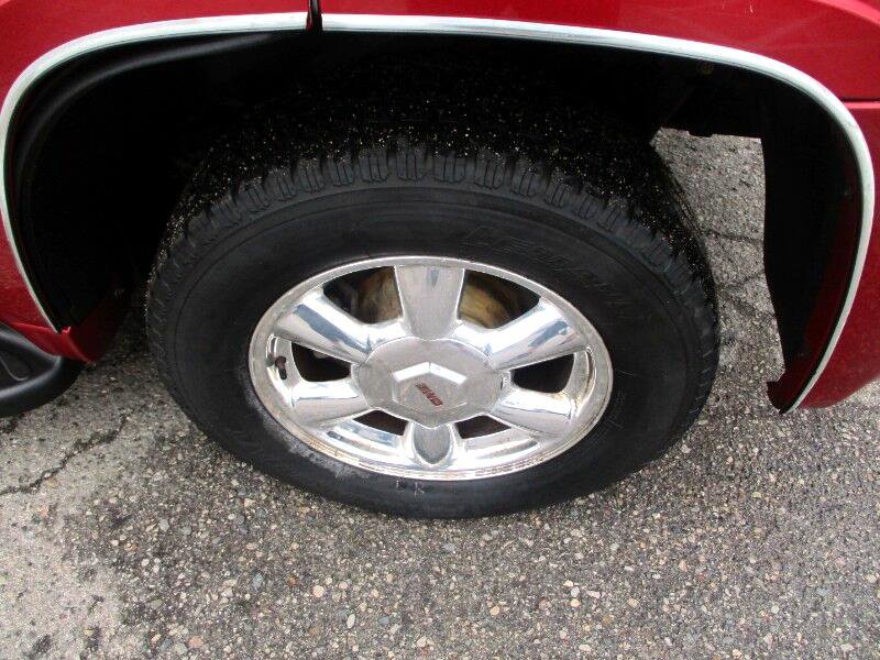 Used 2005 GMC Envoy SLE image 7