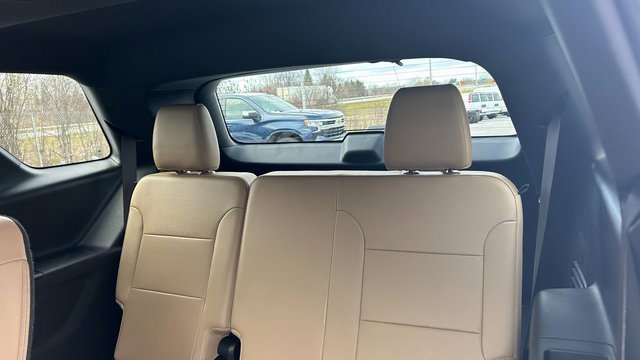 Certified 2023 Chevrolet Traverse Premier image 42