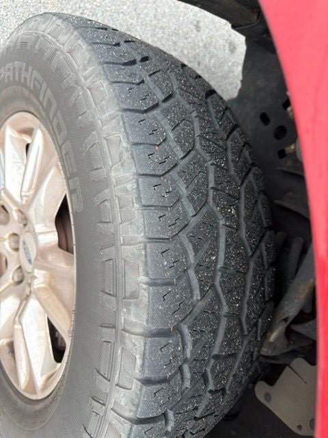 Used 2015 Ford F150 Lariat AWD/4WD image 39