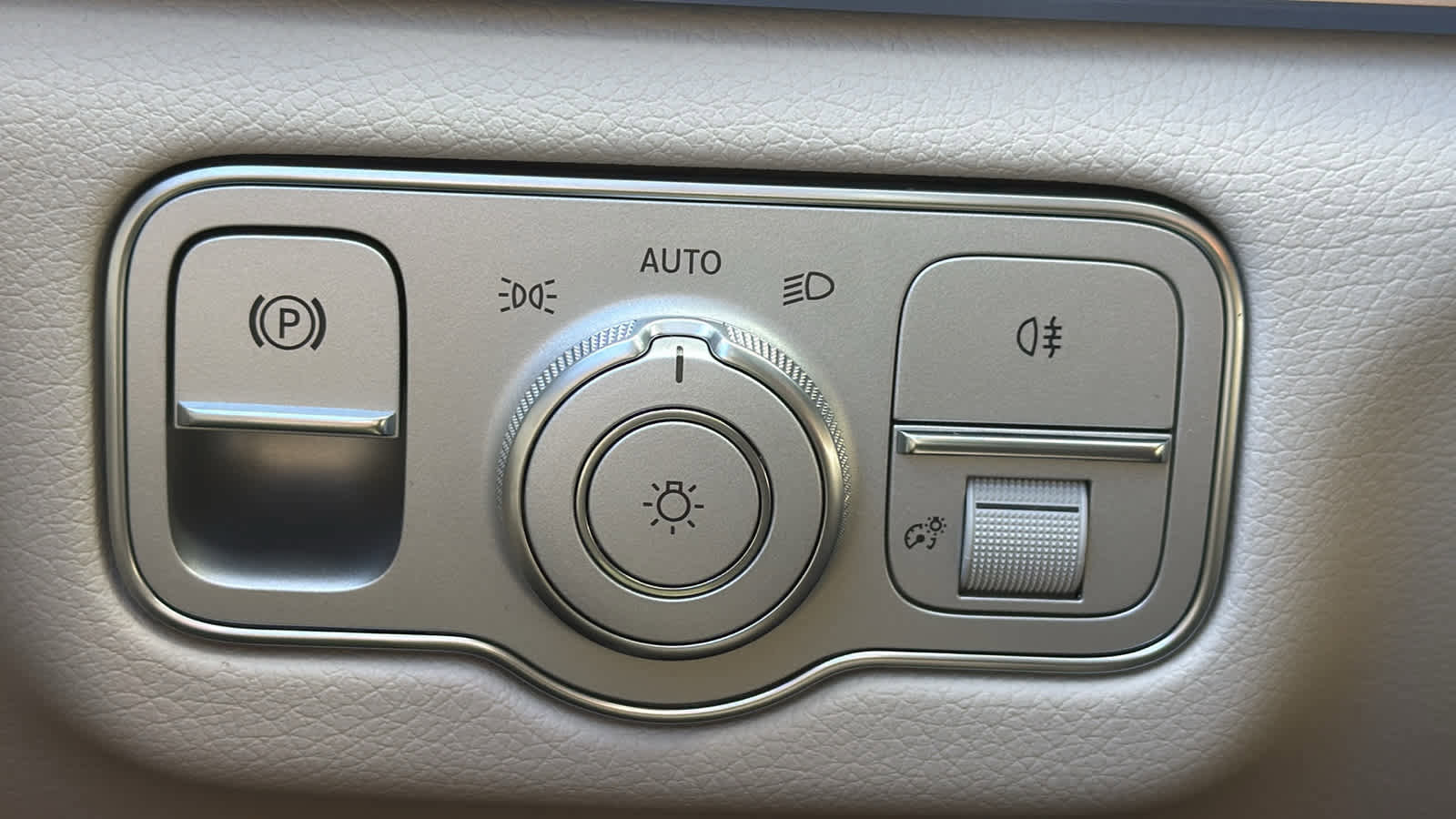 New 2026 Mercedes-Benz GLE 450 4MATIC image 19