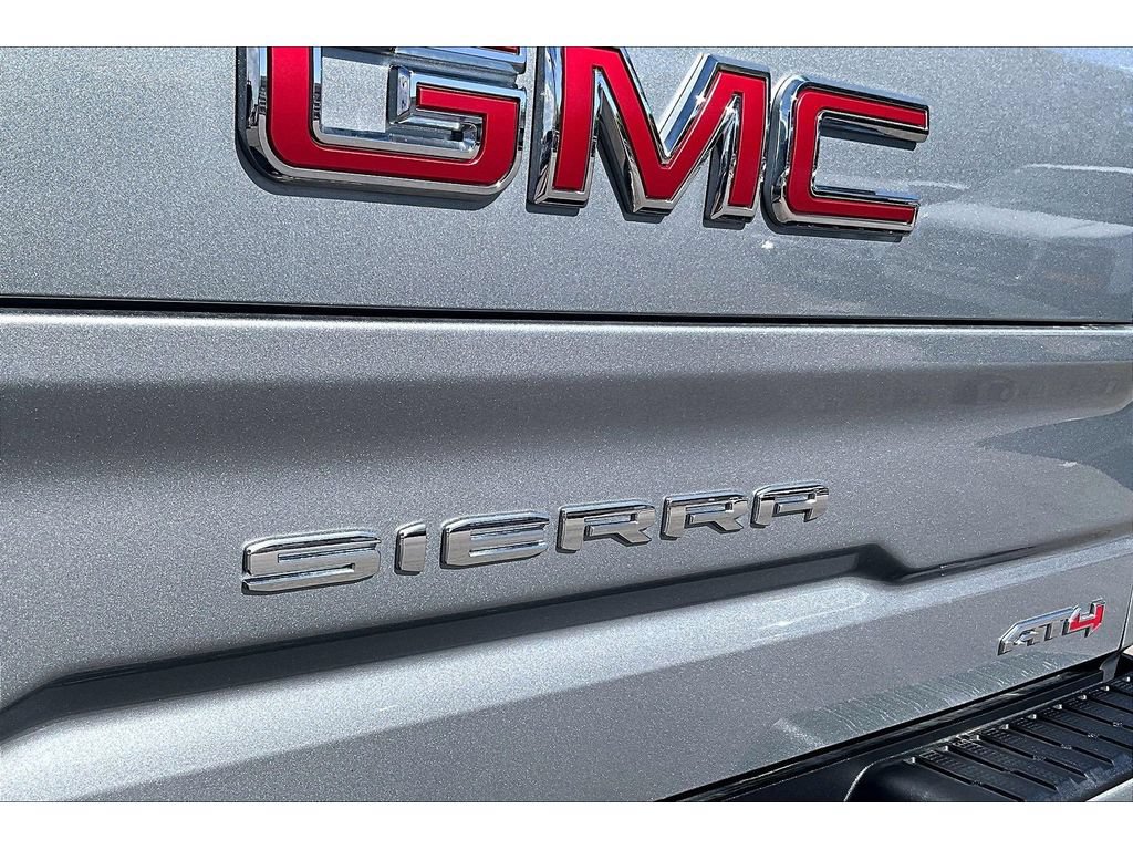 Used 2024 GMC Sierra 1500 AT4 w/ AT4 Premium Package AWD/4WD image 25