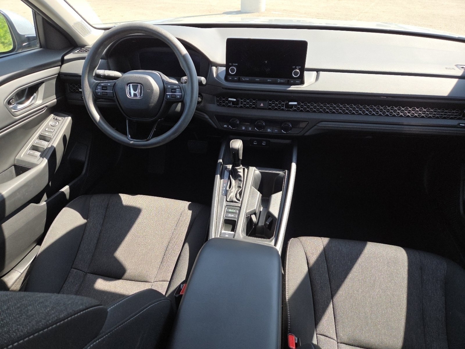 Used 2024 Honda Accord EX image 22