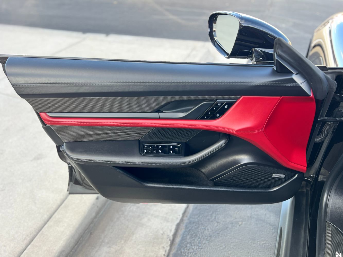 Used 2021 Porsche Taycan Turbo S image 23