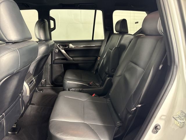 Certified 2022 Lexus GX 460 Luxury w/ Sport Design Package image 25