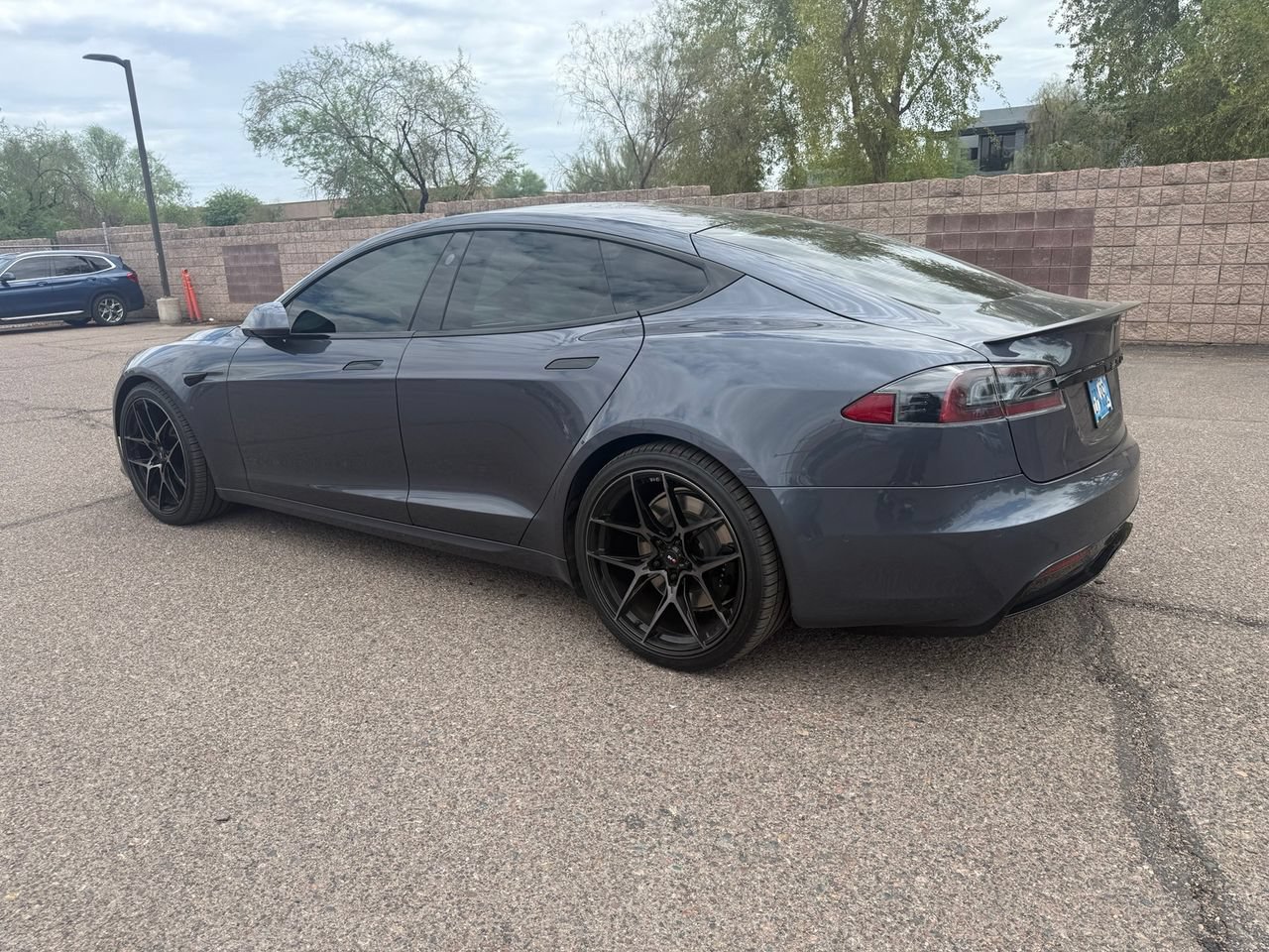 Used 2022 Tesla Model S Plaid AWD/4WD image 6