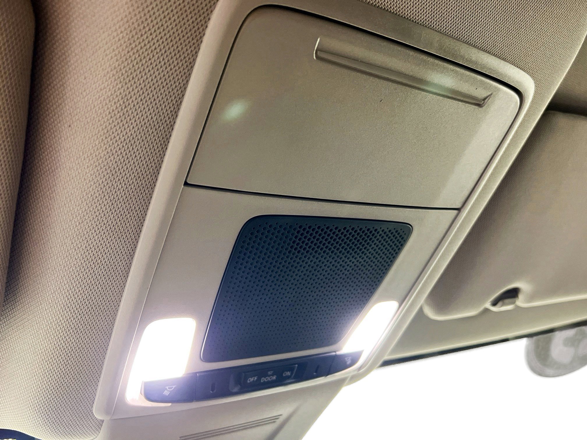 Used 2025 Honda CR-V LX image 22