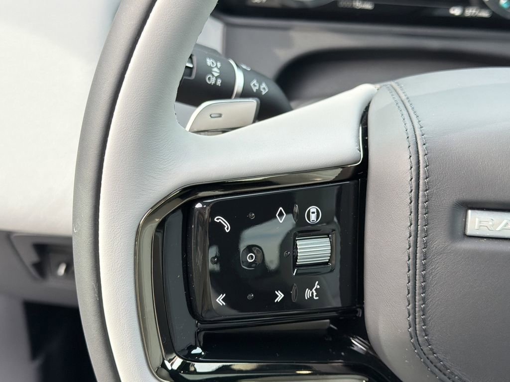New 2026 Land Rover Range Rover Velar Dynamic SE AWD/4WD image 23