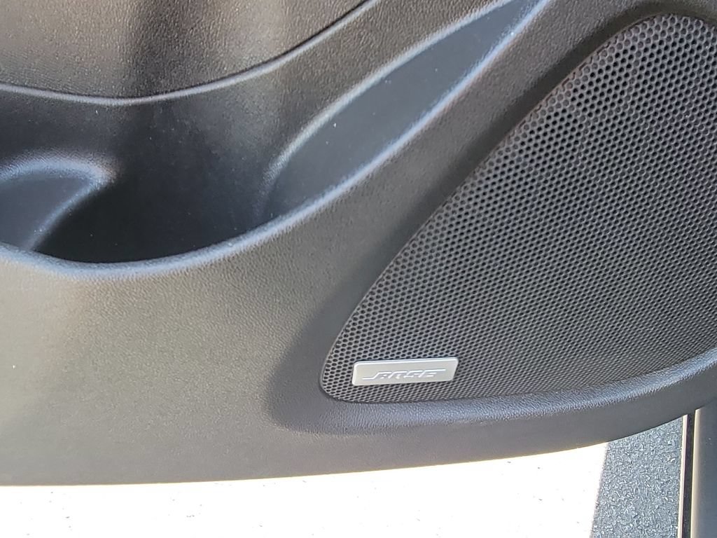 Used 2018 Chevrolet Malibu LT w/ Leather Package FWD image 23