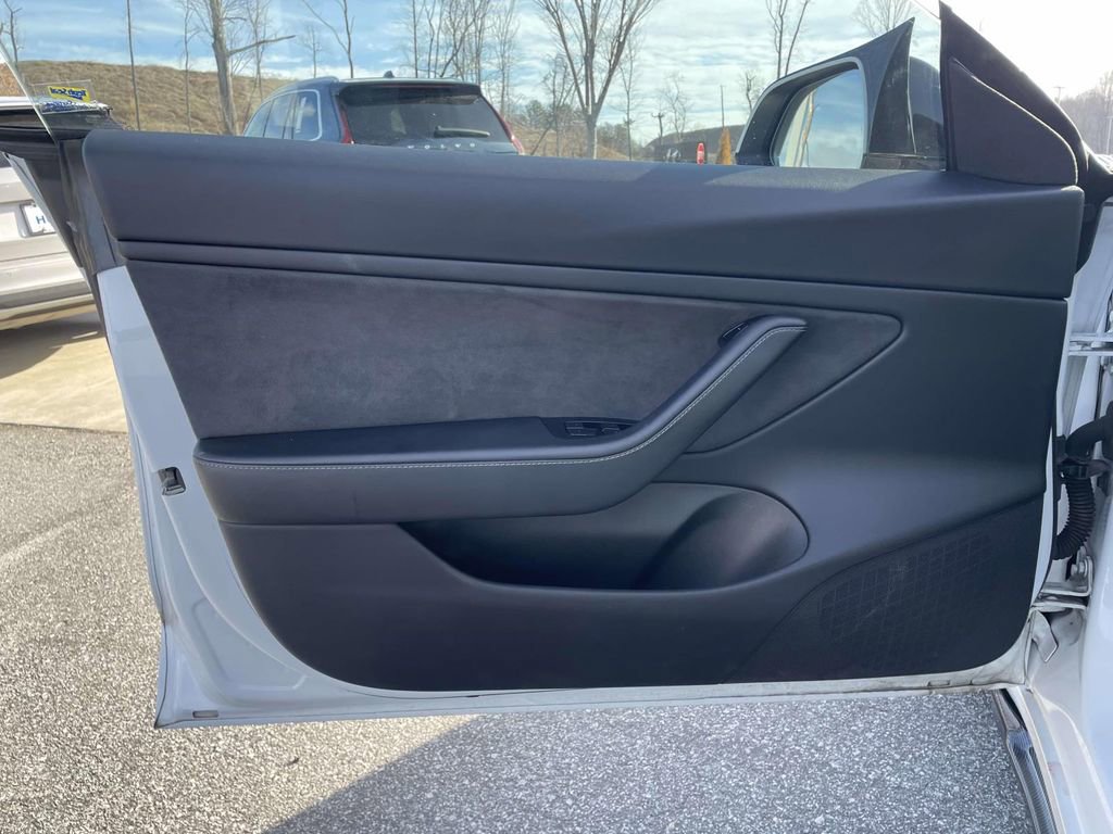 Used 2020 Tesla Model 3 Long Range image 5