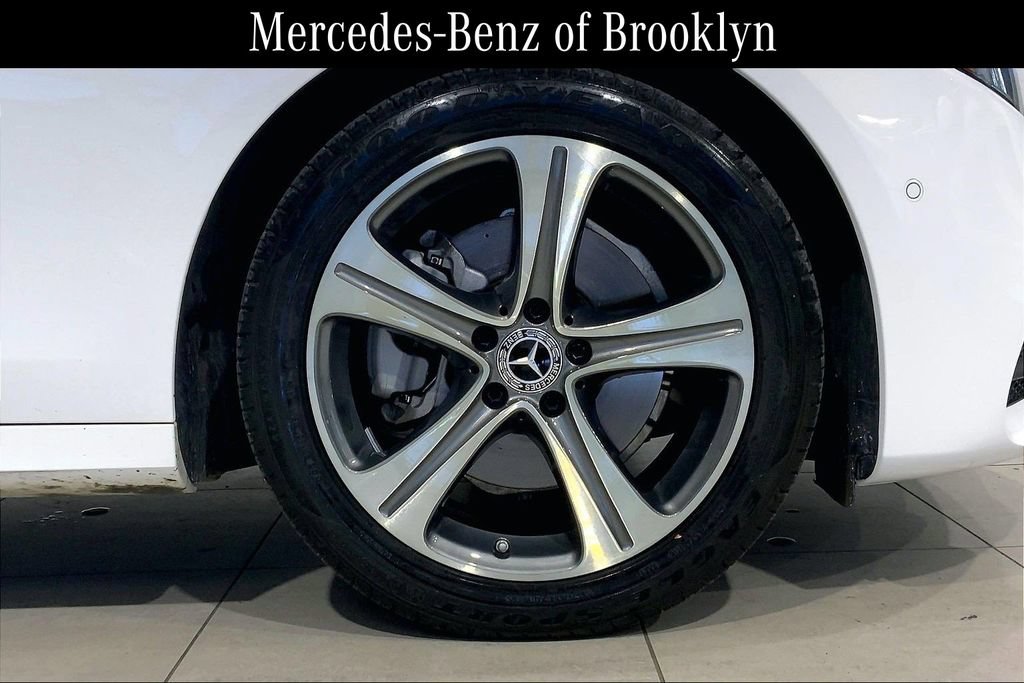 Used 2019 Mercedes-Benz E 300 4MATIC image 11