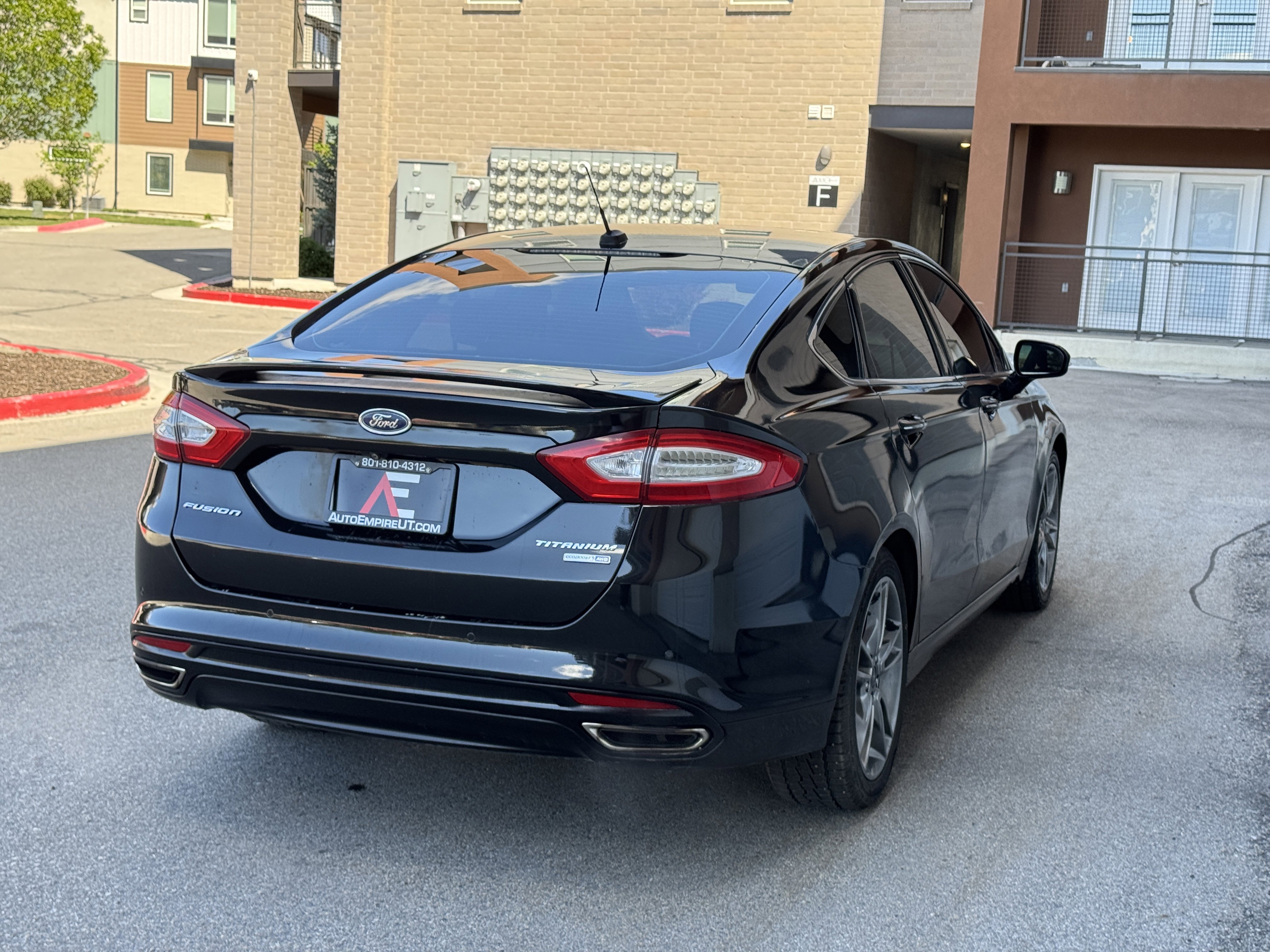 Used 2014 Ford Fusion Titanium AWD/4WD image 7