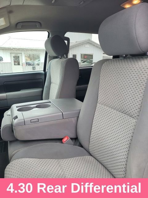 Used 2013 Toyota Tundra 4x4 CrewMax w/ Tow Pkg image 11