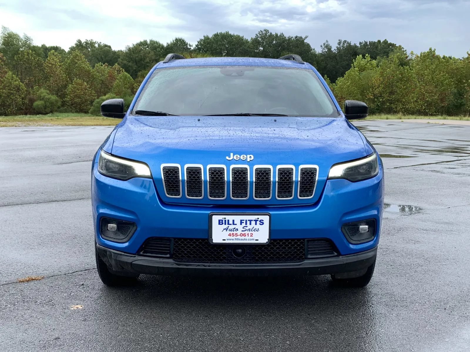 Used 2022 Jeep Cherokee Latitude Lux AWD/4WD image 2