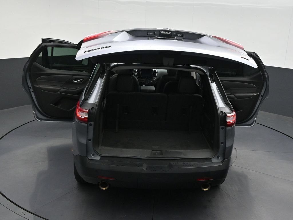 Used 2021 Chevrolet Traverse RS FWD image 36