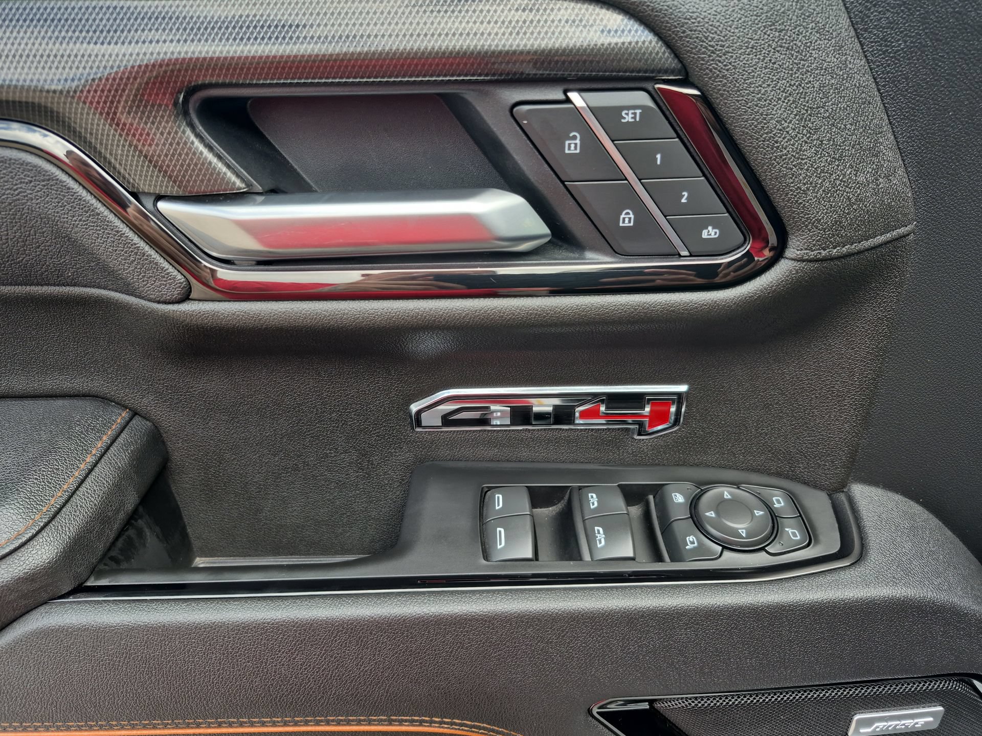 Certified 2025 GMC Sierra 1500 AT4 AWD/4WD image 24