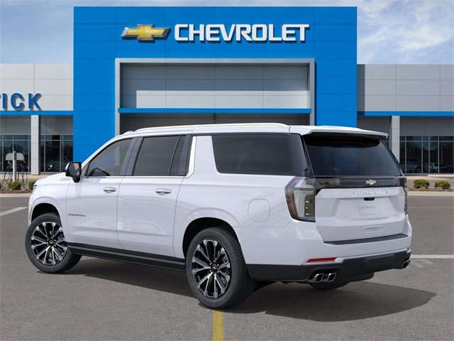 New 2026 Chevrolet Suburban High Country image 3