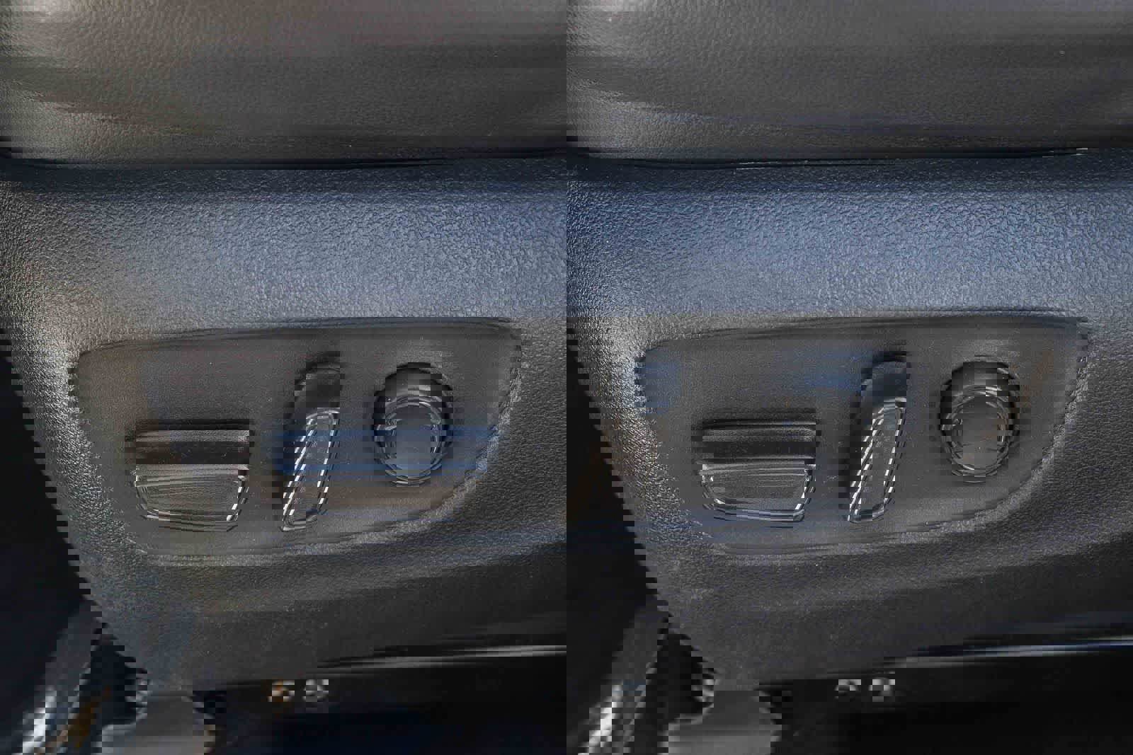 Used 2023 Toyota Highlander XLE image 20