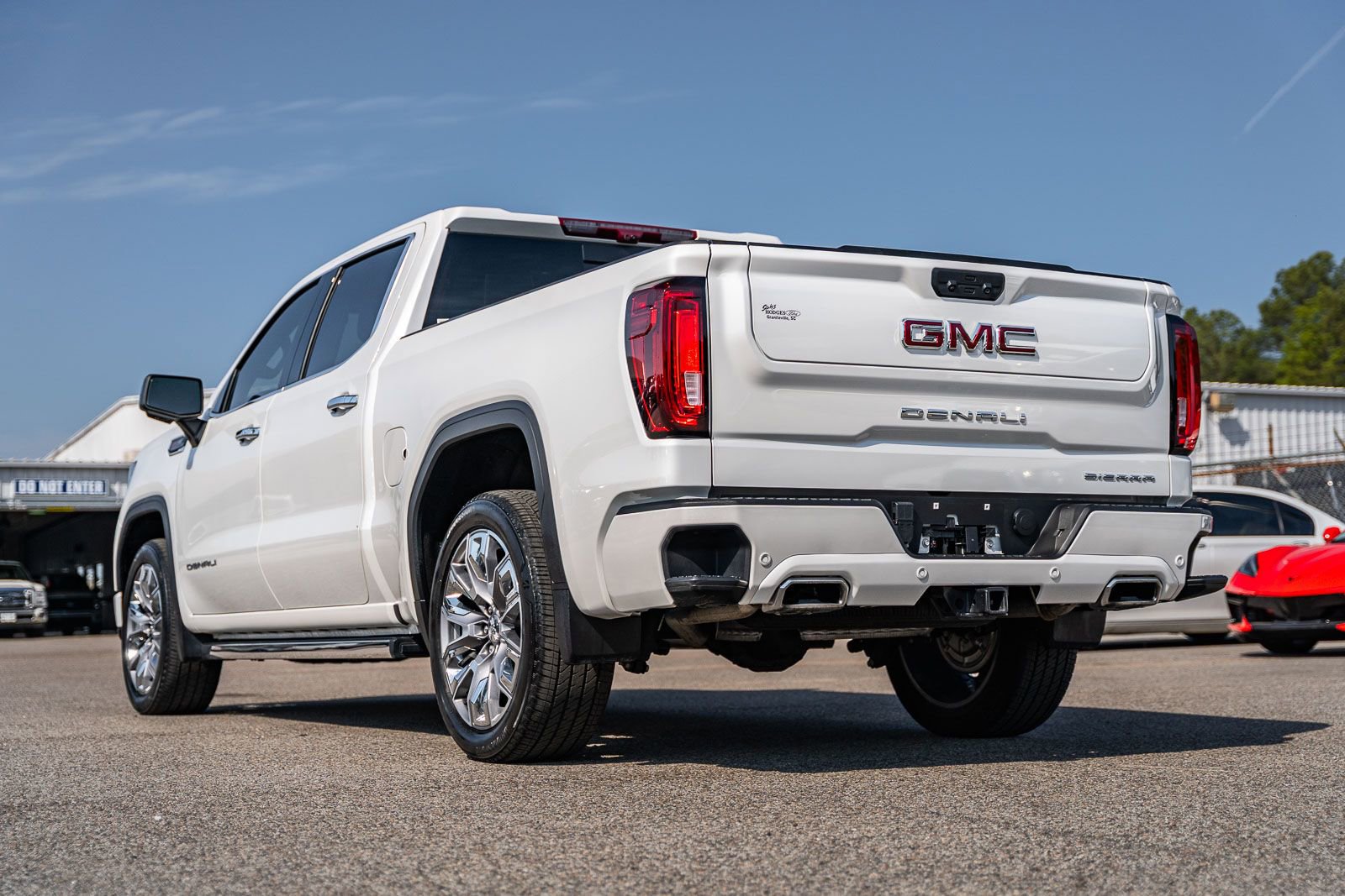 Used 2024 GMC Sierra 1500 Denali image 5
