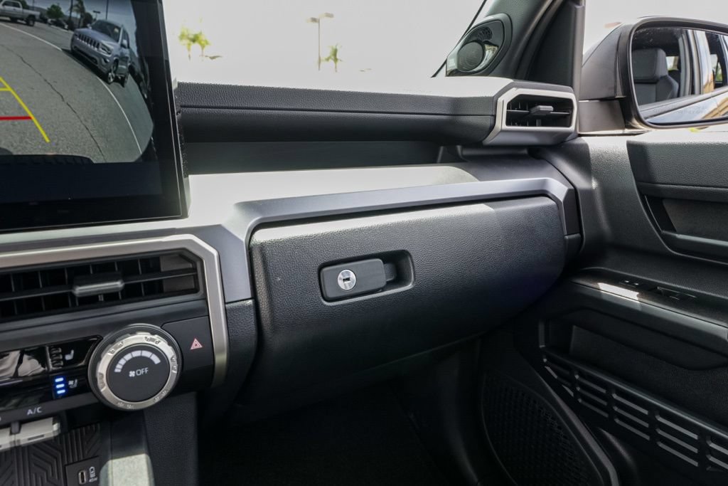 Used 2025 Toyota 4Runner TRD Off-Road Premium w/ Tow Technology Package AWD/4WD image 33