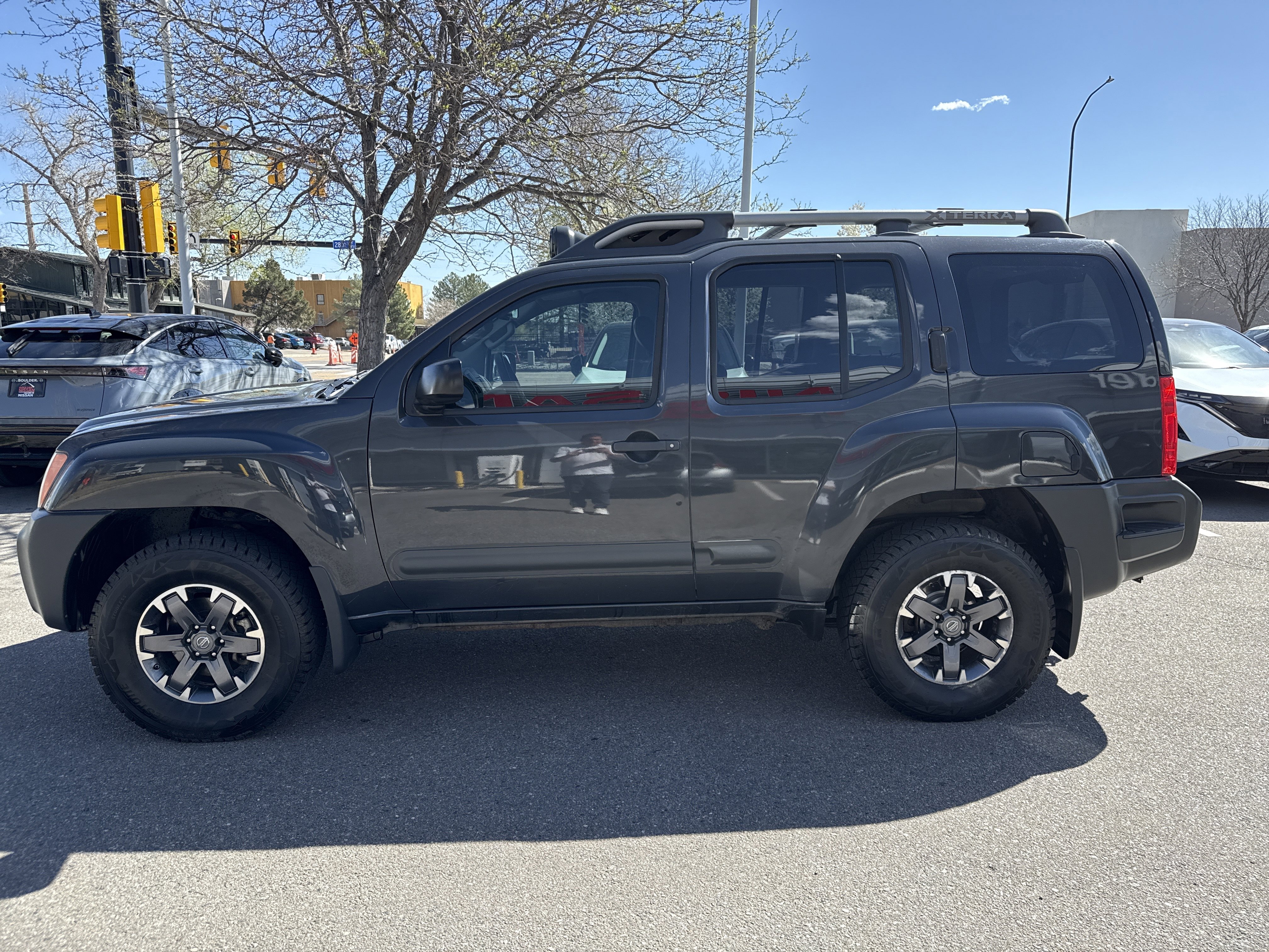 Used 2015 Nissan Xterra PRO-4X image 4
