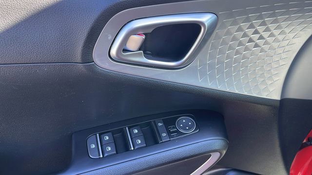 Used 2024 Kia Soul LX w/ Option Group 015 image 13