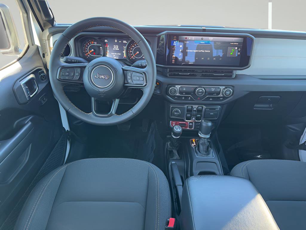 Used 2024 Jeep Gladiator Willys image 5