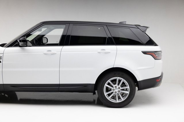Used 2018 Land Rover Range Rover Sport SE image 23