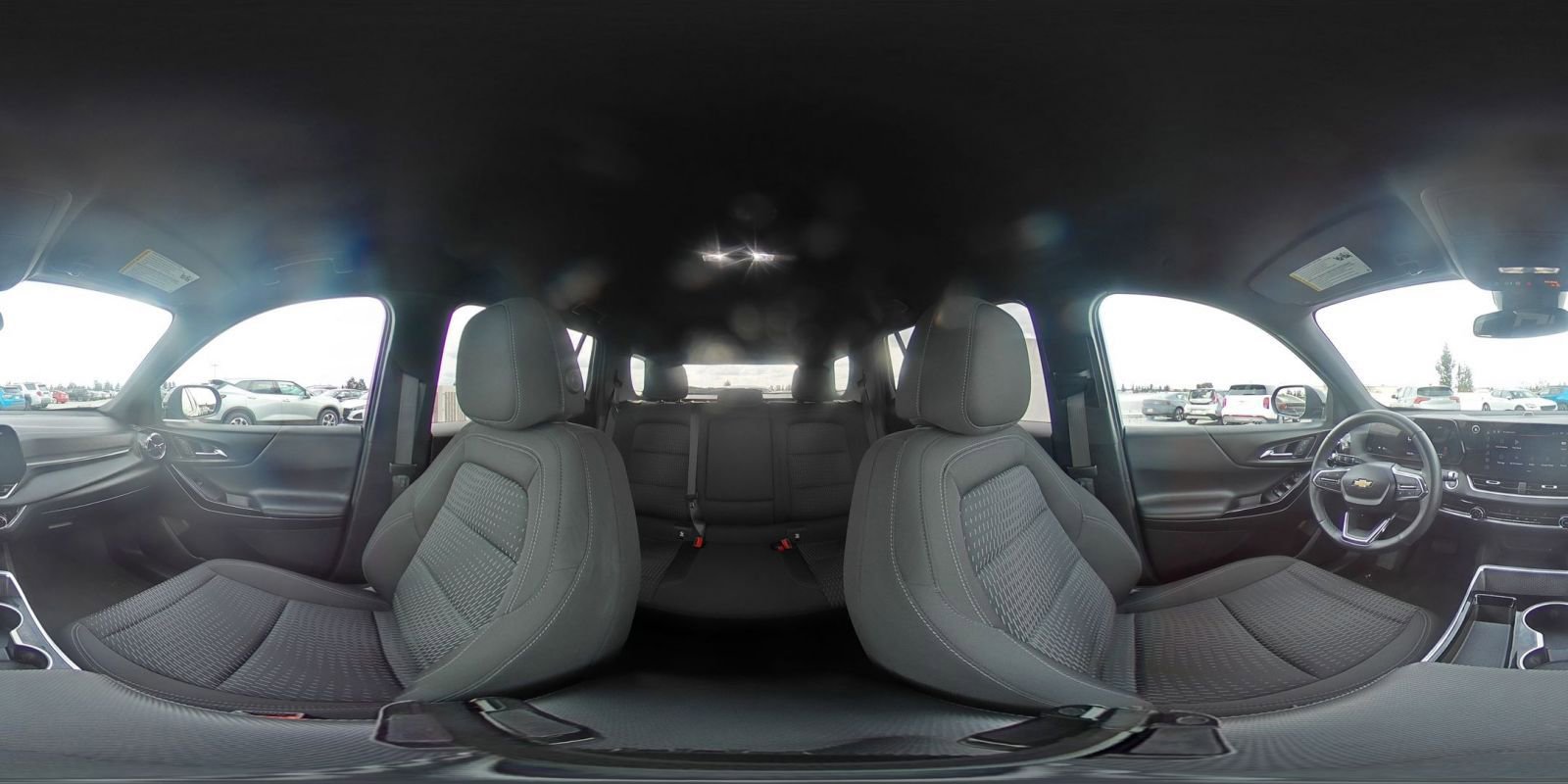 Used 2025 Chevrolet Equinox LT image 42