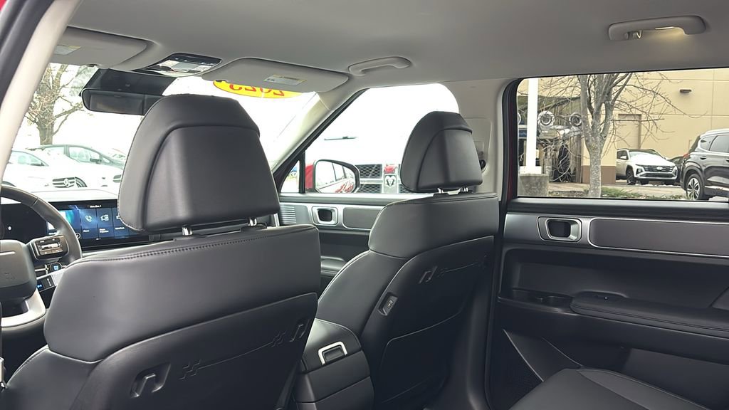 Used 2025 Hyundai Santa Fe SEL image 32