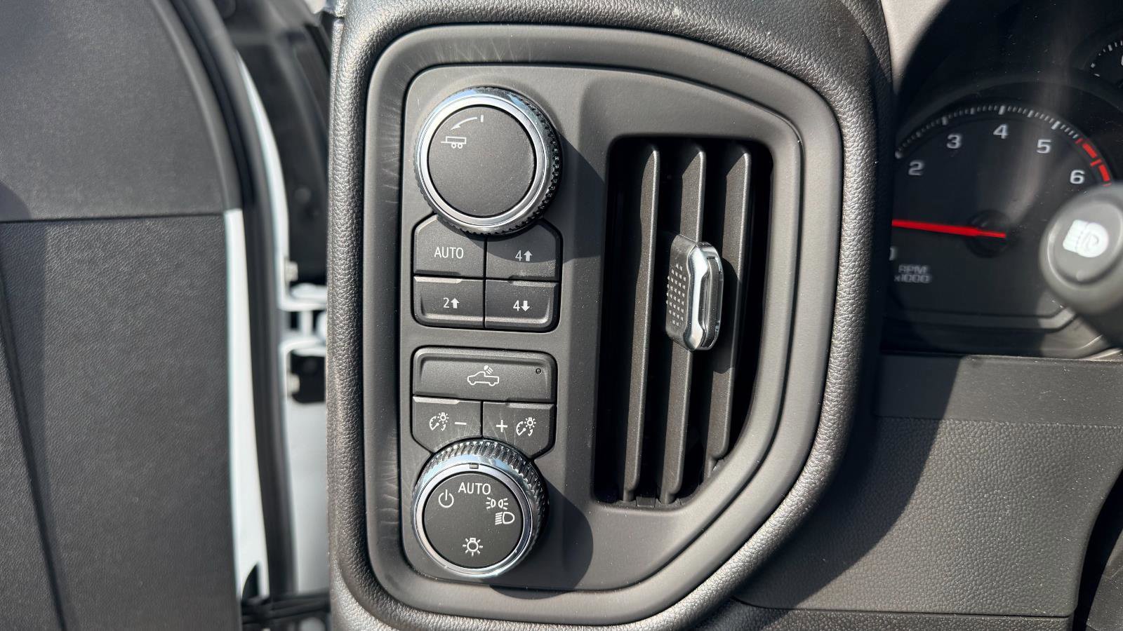 New 2026 GMC Sierra 3500 Pro w/ Convenience Package image 19