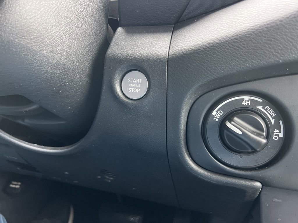 Used 2022 Nissan Frontier S image 15