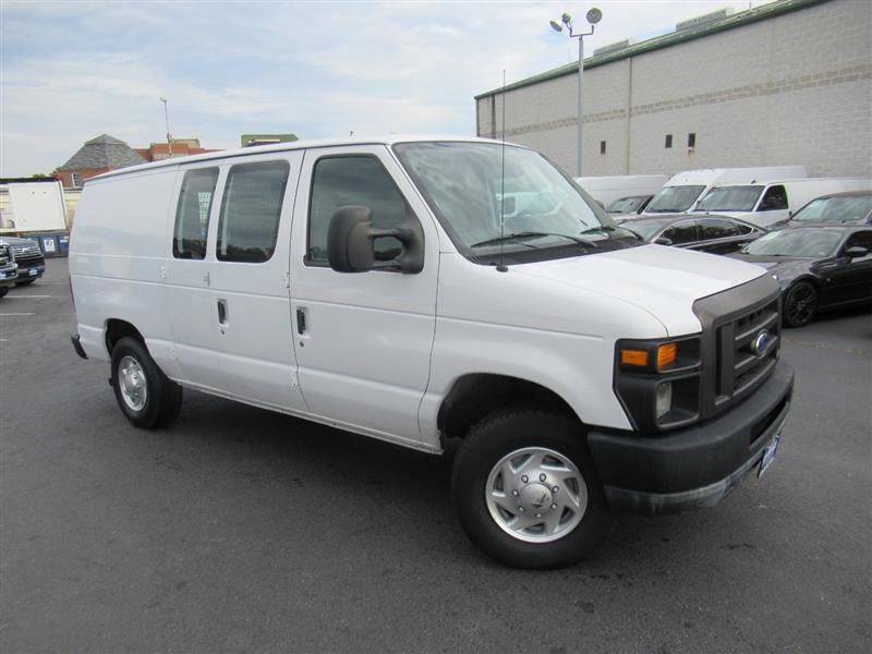 Used 2011 Ford E-250 and Econoline 250 w/ Insulation Pkg image 6