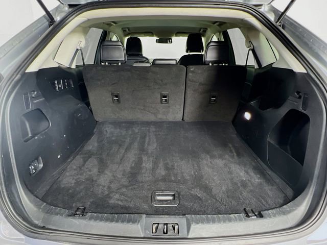 Used 2024 Ford Edge SEL image 25