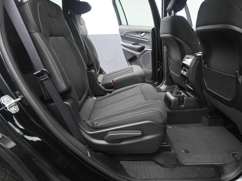 New 2025 Jeep Grand Cherokee L Laredo w/ Luxury Tech Group I image 16