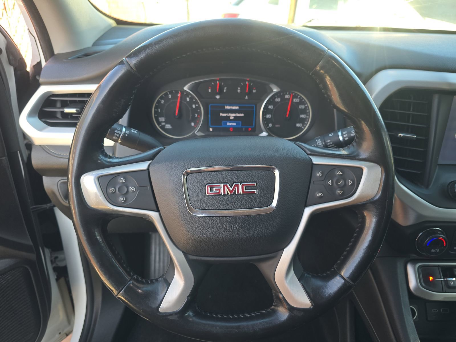 Used 2020 GMC Acadia SLT image 10