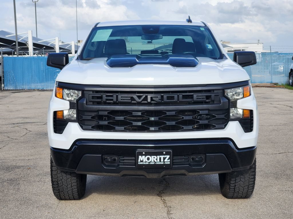 Certified 2024 Chevrolet Silverado 1500 Custom Trail Boss w/ Dark Appearance Package AWD/4WD image 2