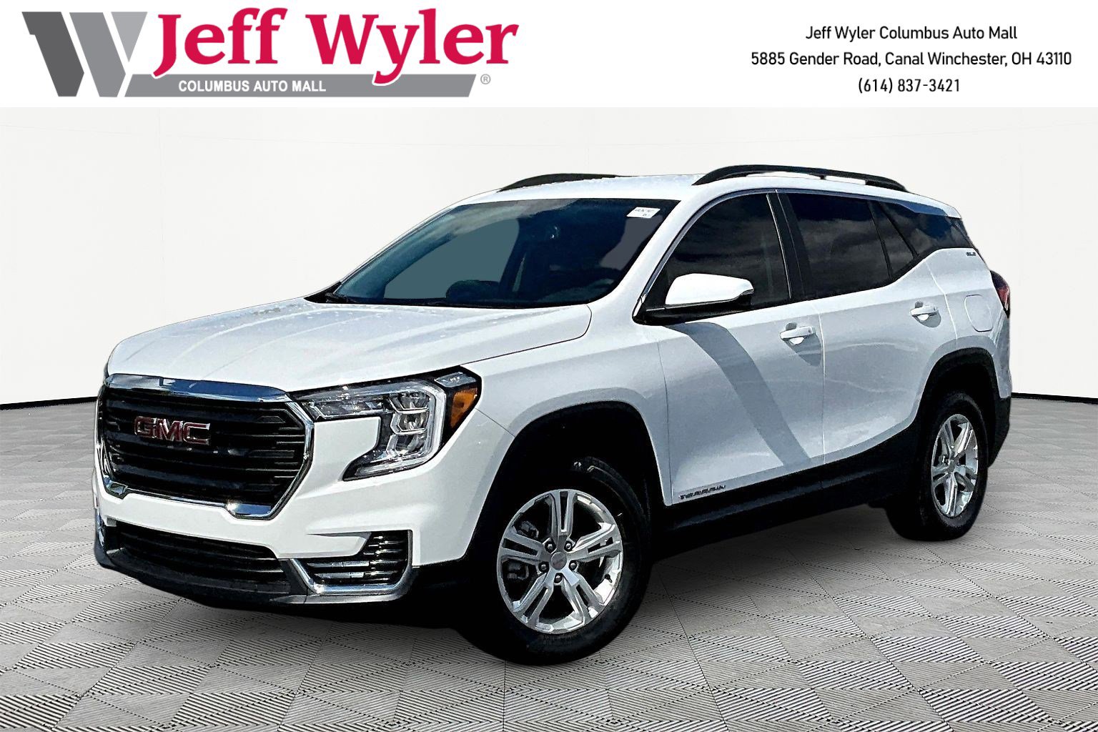 Used 2024 GMC Terrain SLE w/ Driver Convenience Package AWD/4WD image 1