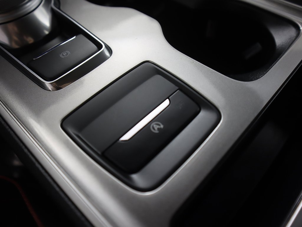 Used 2024 Ford Edge SEL image 48