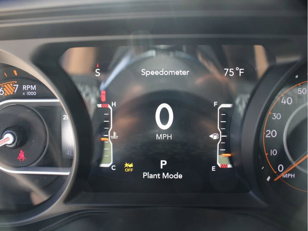 New 2025 Jeep Wrangler Sahara image 15